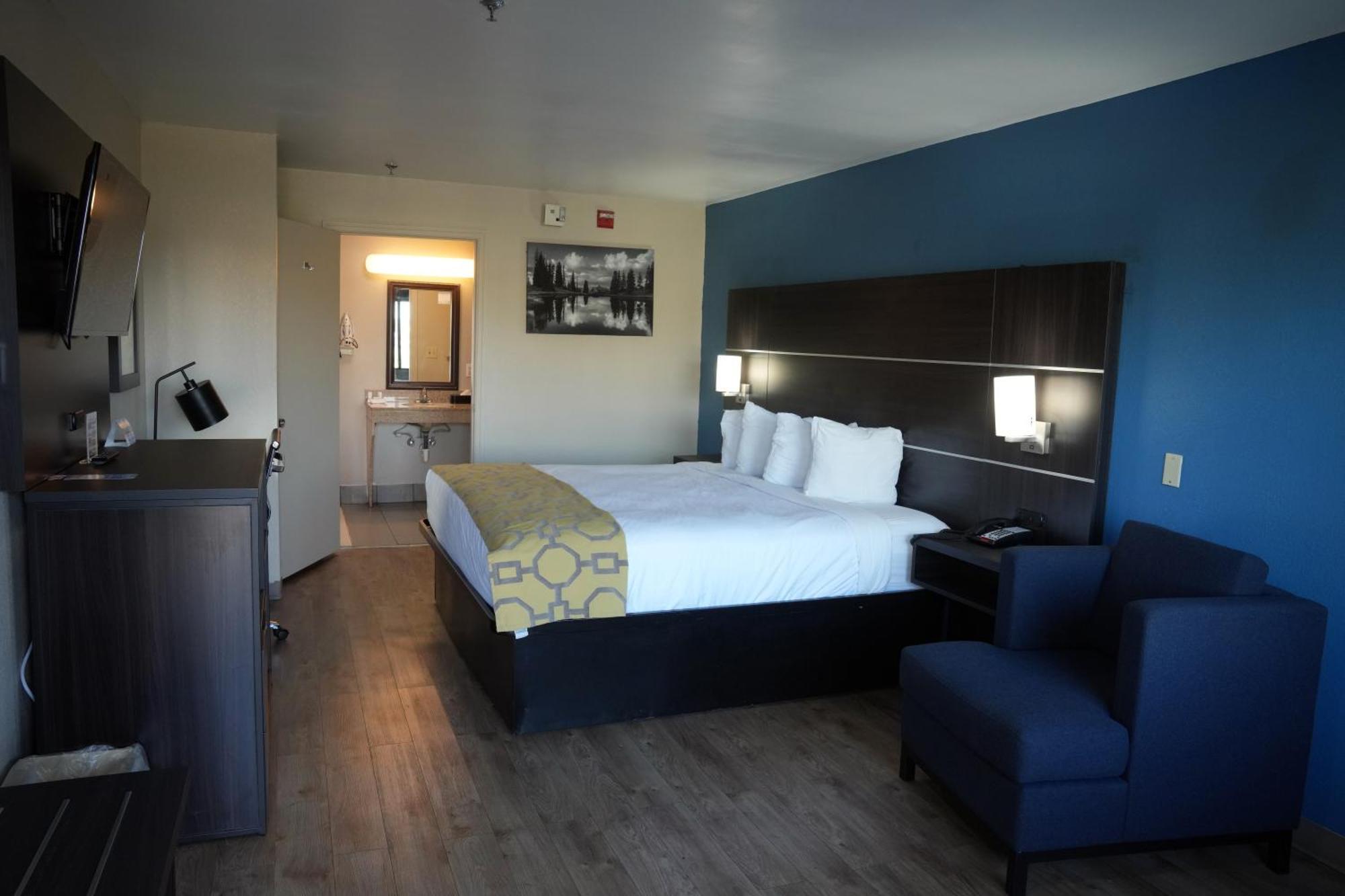 Motel Baymont & Manning